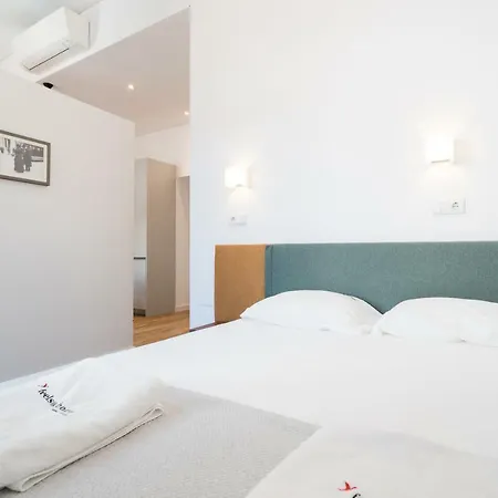 Apartment Flh Chiado Charming Lisbon